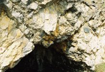 Pećina u Bogovićima ili Titova pećina