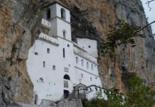 Do Ostroga pješke krenulo 11 hodočasnika