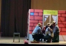 Odigrana predstava „Kad su se djeca igrala rata“