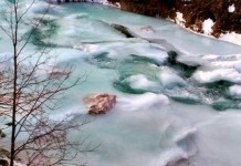 Zaledila rijeka Sutjeska