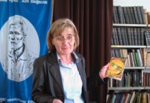 „Čučkova knjiga“ i povelja uručeni Vesni Đukanović