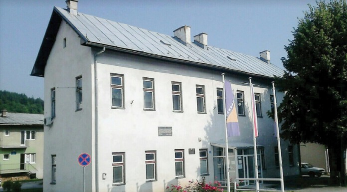 Zgrada opštine Trnovo