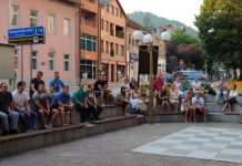 Aforističari ispravljali „Krivu Drinu“ Festival humora i satire Zvornik