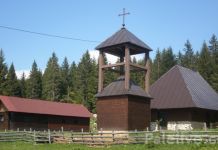 Hram Svetog Proroka Ilije u selu Luke proslavlja krsnu slavu