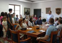 Prijem za djecu koja idu na ljetovanje u Bečiće Prijem za djecu koja idu na ljetovanje u Bečiće