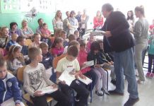 Pokloni i svečani prijem za đake prvake Pokloni i svečani prijem za đake prvake