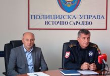 Pronađeno 3,1 kilogram indijske konoplje na Draguljama Načelnik Sektora kriminalističke policije Policijske uprave Istočno Sarajevo Nebojša Popović na konferenciji za novinare