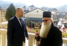 Mitropolit Hrizostom u posjeti Gradskoj kući u Andrićgradu Mitropolit Hrizostom u posjeti Gradskoj kući u Andrićgradu