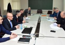 „Alumina“ i „Banovići“ potpisali ugovor vrijedan 29 miliona KM "Alumina" i "Banovići" potpisali ugovor vrijedan 29 miliona KM