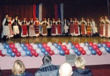 Praznik obilježen akademijom i narodnim veseljem Praznik obilježen akademijom i narodnim veseljem