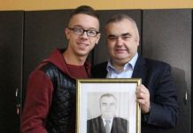 Stevanović priredio prijem za gluvonijemog slikara Stevanović priredio prijem za gluvonijemog slikara