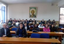 Predavanje za višegradske maturante o mladima u saobraćaju Predavanje za višegradske maturante o mladima u saobraćaju