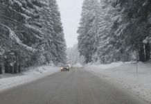 Putevi očišćeni i posuti, ali vozači moraju biti oprezni