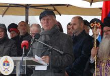 Bećković: Stari Brod je „Titanik“ za koji niko ne zna Bećković: Stari Brod je "Titanik" za koji niko ne zna