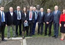 Delegacija Abhazije posjetila kompaniju „Boksit“ Delegacija Abhazije posjetila kompaniju "Boksit"