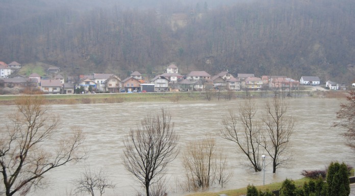 Za sada nema opasnosti od izlivanja Drine