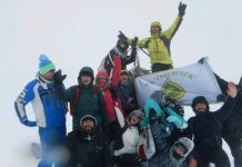 Podvig – pod ekstremnim uslovima osvojili krov Balkana Podvig - pod ekstremnim uslovima osvojili krov Balkana