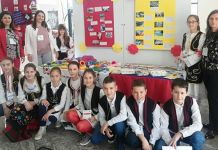 Fočanski đaci predstavili Slovencima svoje običaje i učili njihove Fočanski đaci predstavili Slovencima svoje običaje i učili njihove