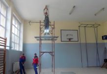 Počela obnova fiskulturne sale Počela obnova fiskulturne sale