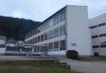 Upisano 69 prvačića Osnovna škola "Vuk Karadžić" Višegrad