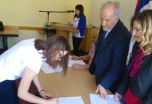 Potpisani ugovori o stipendijama sa 168 studenata Potpisani ugovori o stipendijama sa 168 studenata