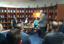 Promovisan roman „Lejla“, autora Slobodana Srdanovića Promovisan roman "Lejla", autora Slobodana Srdanovića