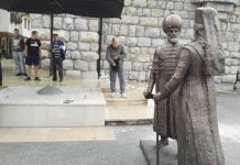 Dopremljen spomenik Mehmeda i Makarija Sokolovića Dopremljen spomenik Mehmeda i Makarija Sokolovića