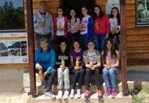 Mladi vodiči promovišu pećinu Orlovača Mladi vodiči promovišu pećinu Orlovača