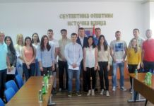 Potpisani ugovori o stipendiranju najuspješnijih studenata Potpisani ugovori o stipendiranju najuspješnijih studenata