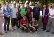 Budućim stolarima omogućena praksa u fabrici, uz džeparac Budućim stolarima omogućena praksa u fabrici, uz džeparac