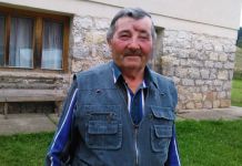 Mladi odlaze iz Bara, stari čekaju pomoć Mladi odlaze iz Bara, stari čekaju pomoć