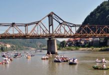 Na „Zvorničkoj regati“ učestvuje oko 200 plovila Na "Zvorničkoj regati" učestvuje oko 200 plovila