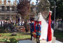 Otkriven spomenik stradaloj djeci Srpskog Sarajeva