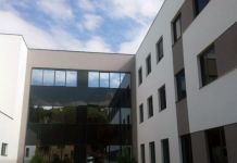 Povrijeđeno lice van životne opasnosti Otvaranje bolnice "Srbija" u Istočnom Sarajevu 5. oktobra