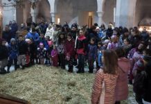 Djeca pijukanjem najavila radost Božića