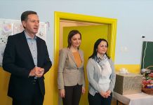 Igračke i slatkiši za djecu iz vrtića