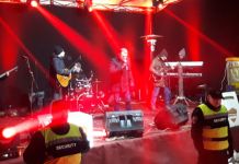 Novogodišnja noć uz grupu „Legende“, kuvano vino i vatromet