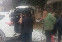 Božićne zaoblice za 36 porodica