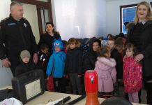 Policija „Otvorila vrata“ najmlađim Sokočanima