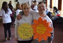 Milorad brine o Miladinu Miladin Ćosović sa drugaricom Milicom iz Udruženja "Tračak nade"