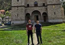 Planinari speleolozi pješače do Ostroga