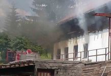 Ugašen požar u nekadašnjem studentskom domu, niko nije povrijeđen