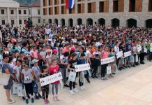 U Srpsku stiglo 1.050 djece sa Kosmeta