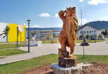 Postavljena skulptura hajduka Starine Novaka