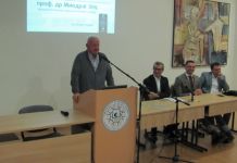 Zec: Razmišljati o svetu u kojem živimo