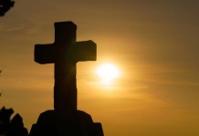 Sutra javna tribina „Ne damo svetinje“