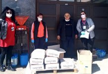 Firma „Junior“ donirala deset paketa pomoći starijim licima