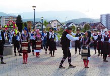 Prikupljeno 4.200 KM za liječenje Vanje i Dajane