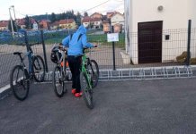 Postavljena dva parkinga za bicikle vrijednosti 3.400 KM