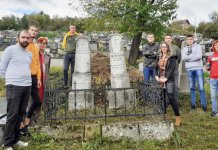 Učenici uredili Jevrejsko groblje